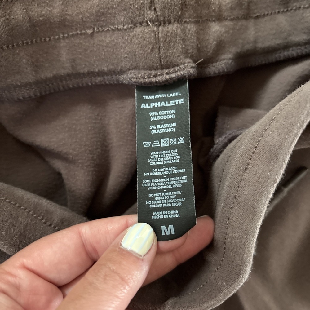 Alphalete Women's Brown Joggers Medium‎ - Picture 3 of 8